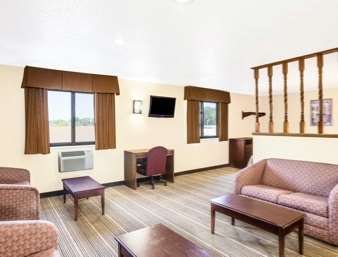 Coastal & Motel 2*